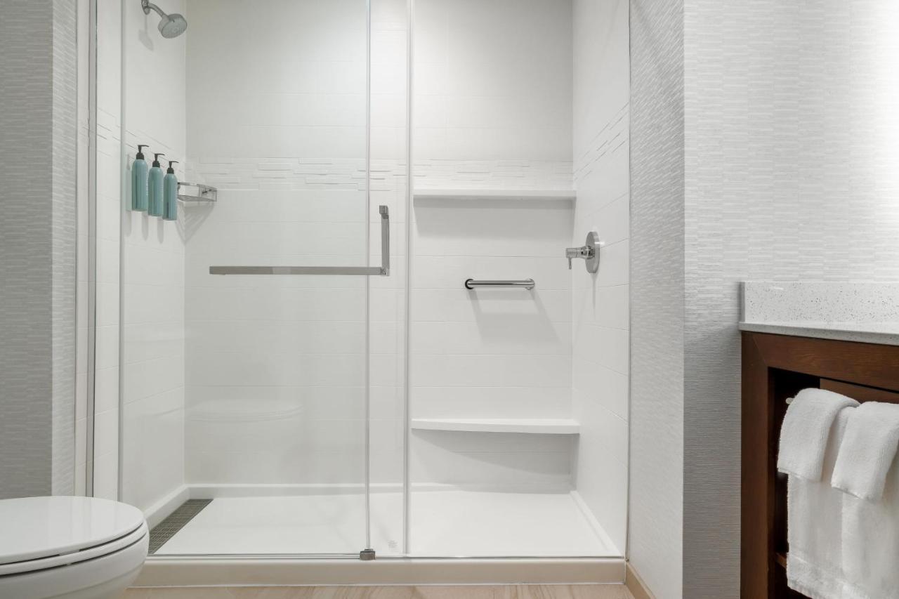 Residence Inn By Marriott Anaheim Бриа Екстериор снимка