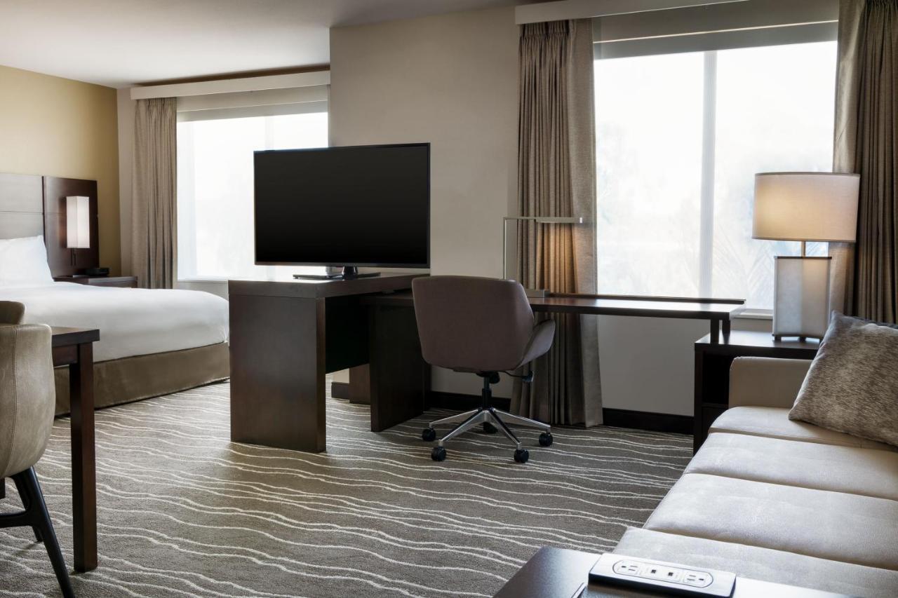 Residence Inn By Marriott Anaheim Бриа Екстериор снимка