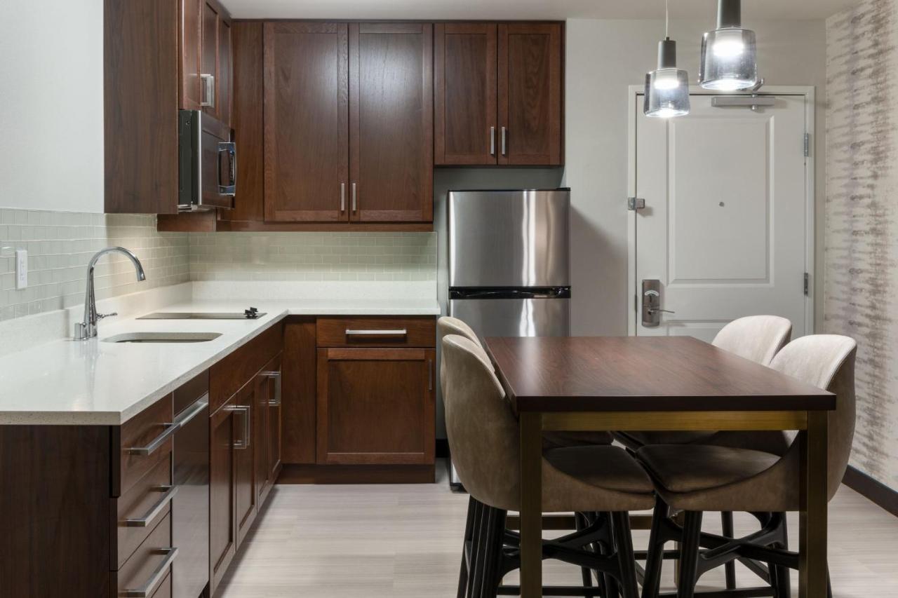Residence Inn By Marriott Anaheim Бриа Екстериор снимка