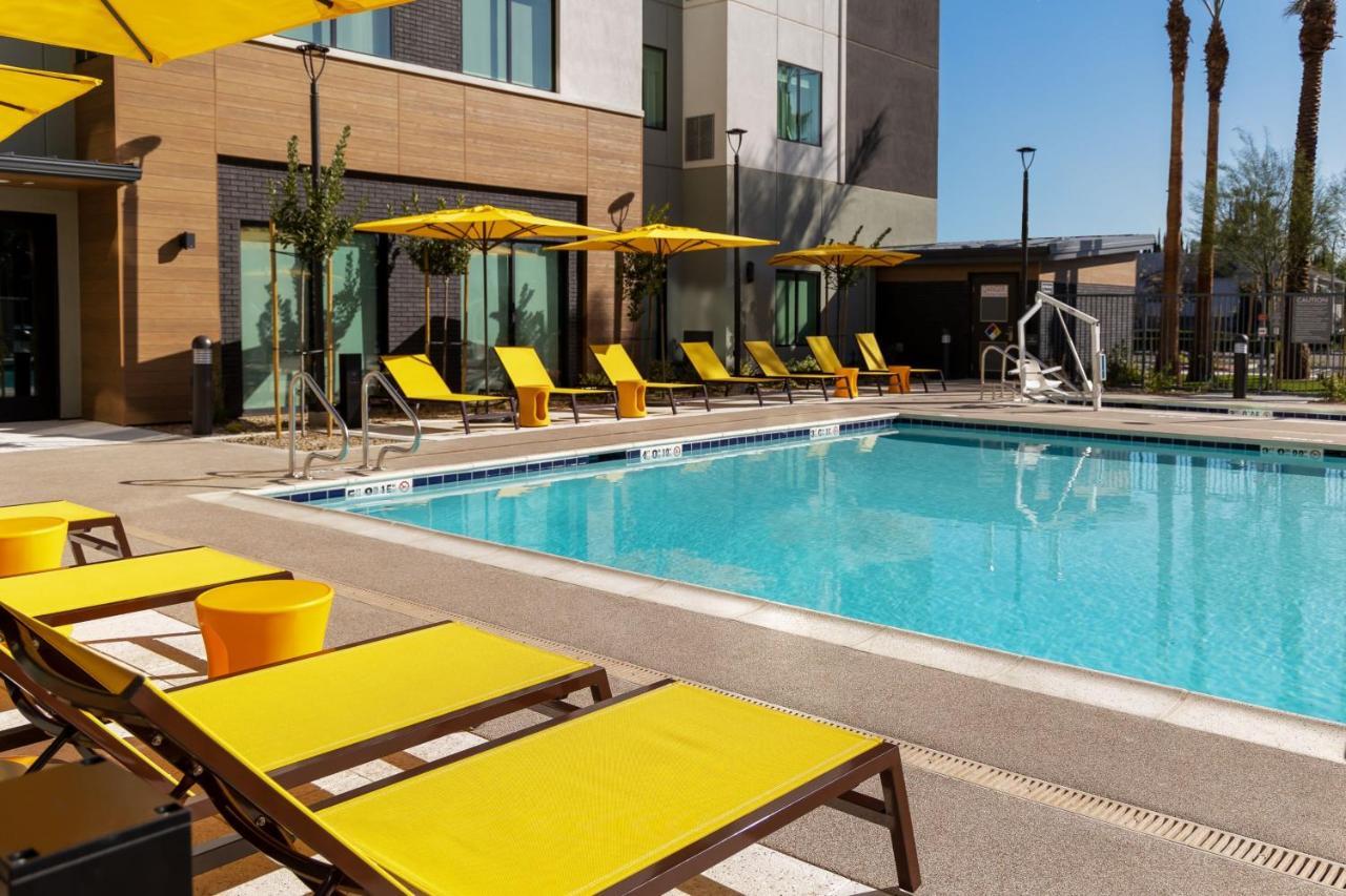 Residence Inn By Marriott Anaheim Бриа Екстериор снимка