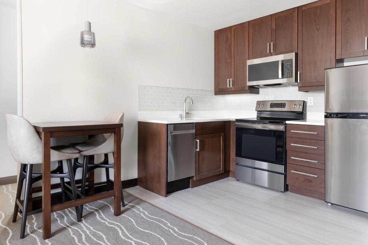 Residence Inn By Marriott Anaheim Бриа Екстериор снимка