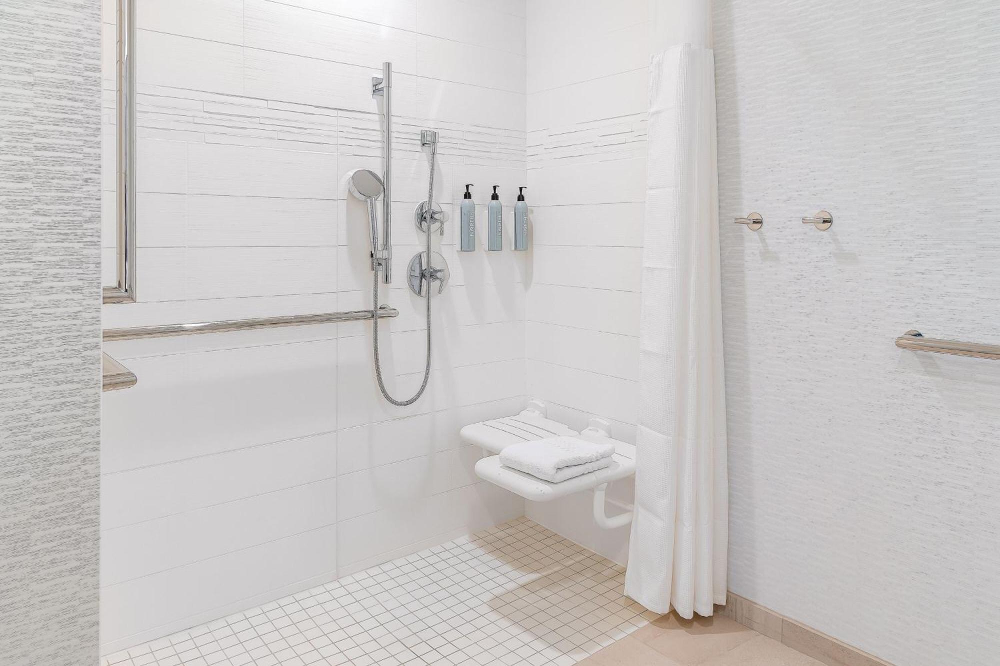 Residence Inn By Marriott Anaheim Бриа Екстериор снимка